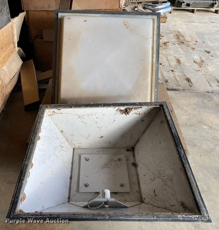 image for item IG9881 Lights