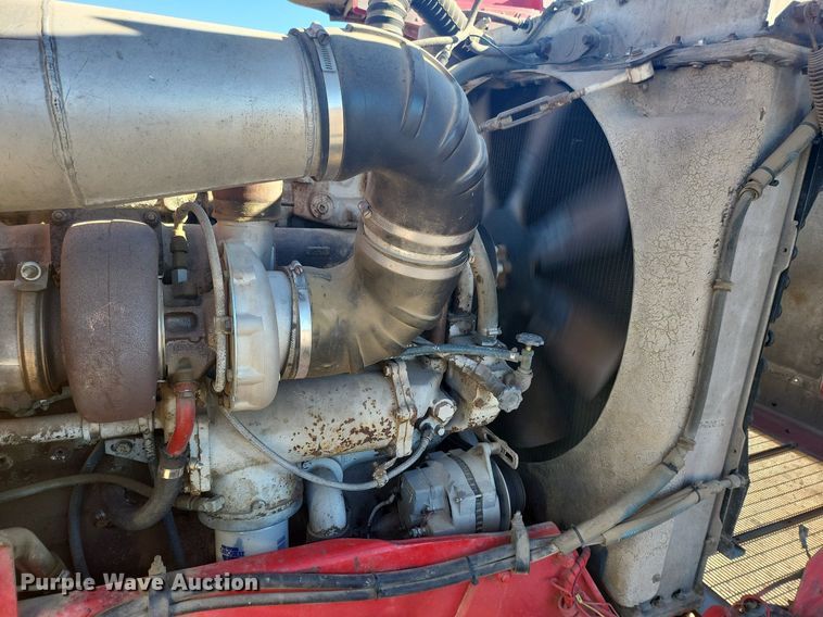 image for item IU9896 1976 Peterbilt 359  tow truck