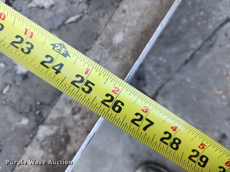 image for item JB9675 2005 Genie AWP-30S  vertical lift