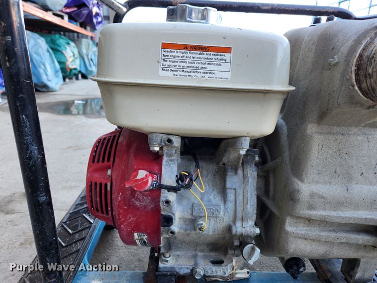 image for item JB9676 (4) trash pumps