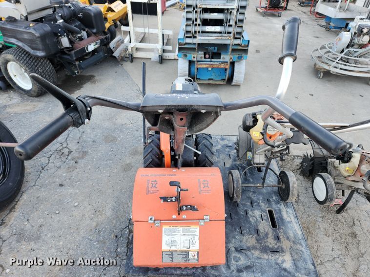 image for item JB9681 (3) tillers