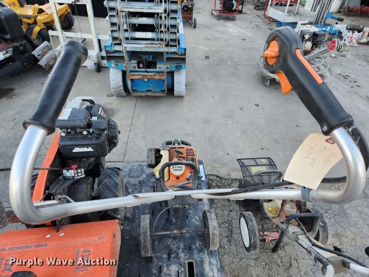 image for item JB9681 (3) tillers