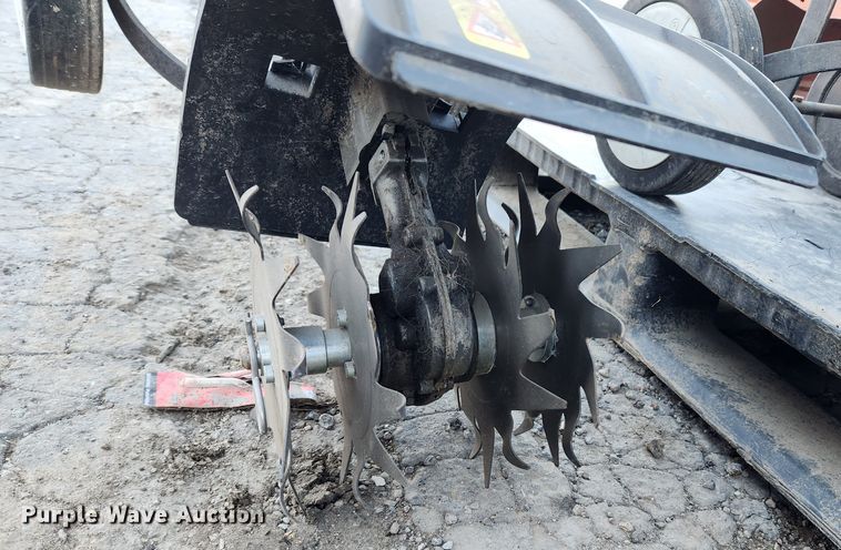 image for item JB9681 (3) tillers