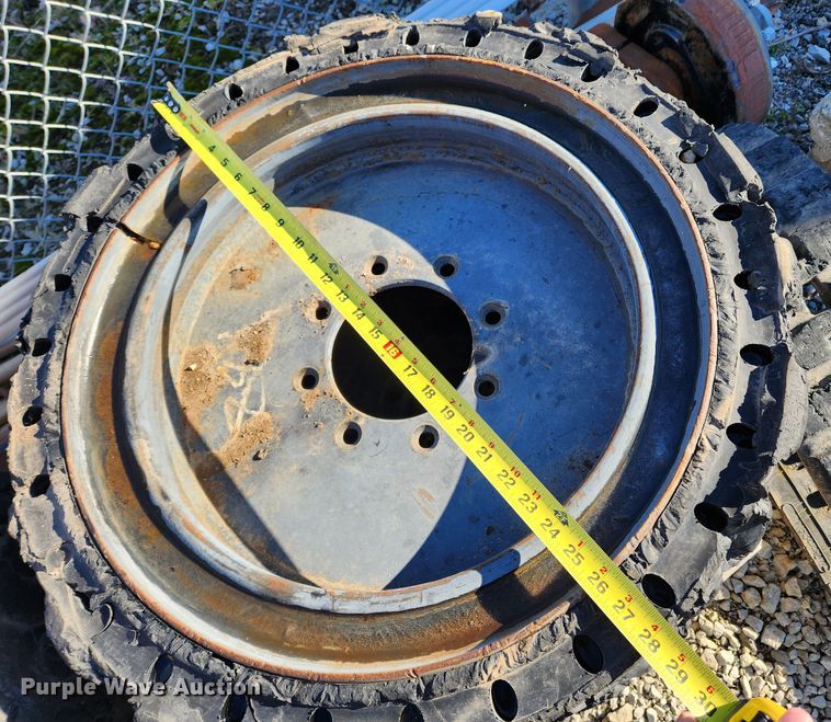 image for item JB9682 Tires and tracks