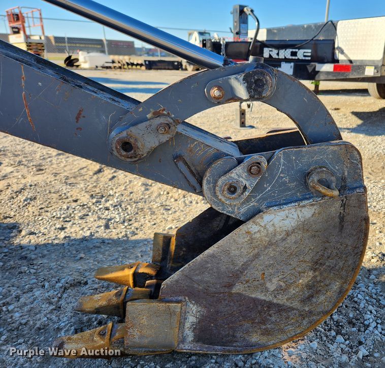 image for item JB9683 1991 Terramite T5C  backhoe