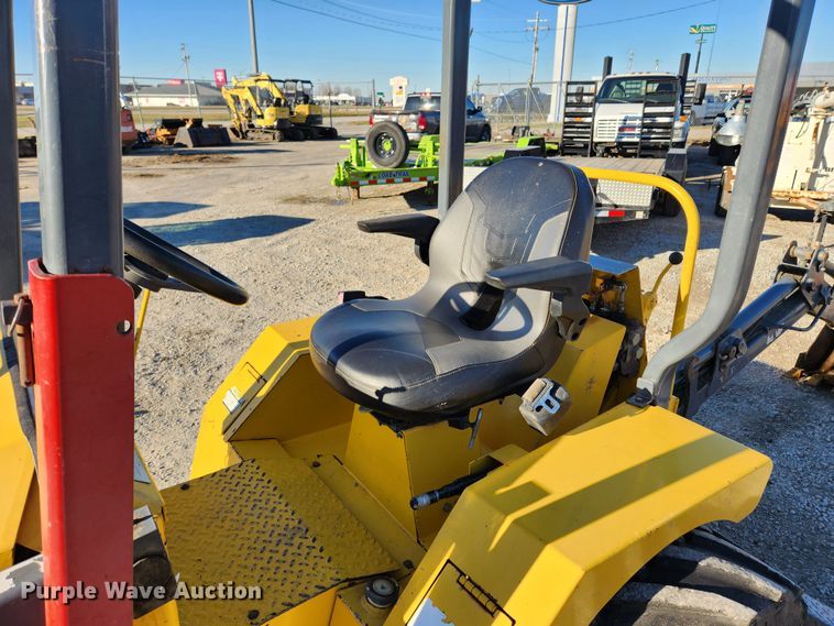 image for item JB9683 1991 Terramite T5C  backhoe