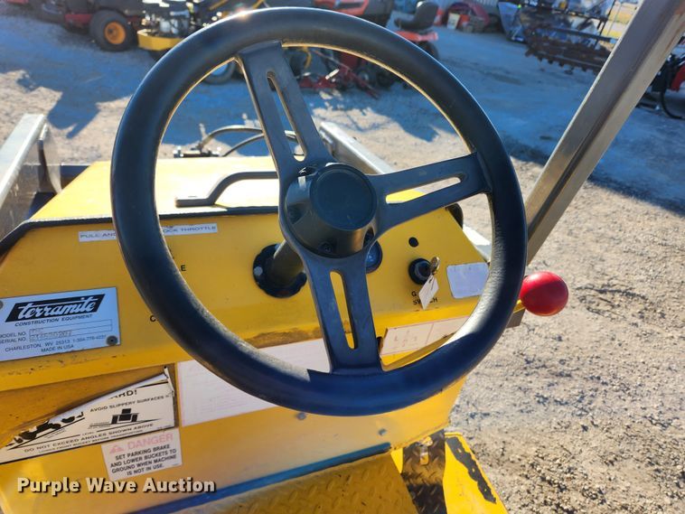 image for item JB9683 1991 Terramite T5C  backhoe