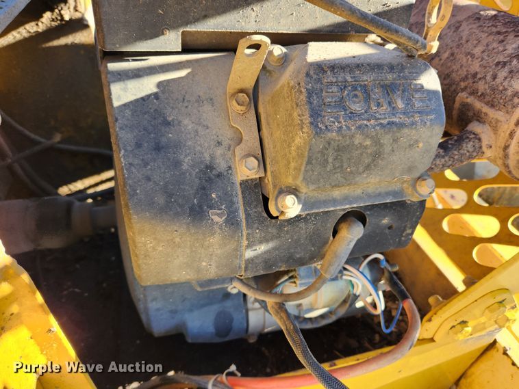 image for item JB9683 1991 Terramite T5C  backhoe