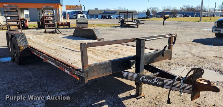 image for item JB9686 2003 Cornelius UT-20H  equipment trailer