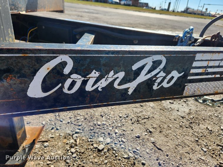 image for item JB9686 2003 Cornelius UT-20H  equipment trailer