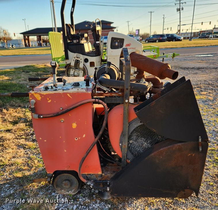 image for item JB9688 Concrete saw