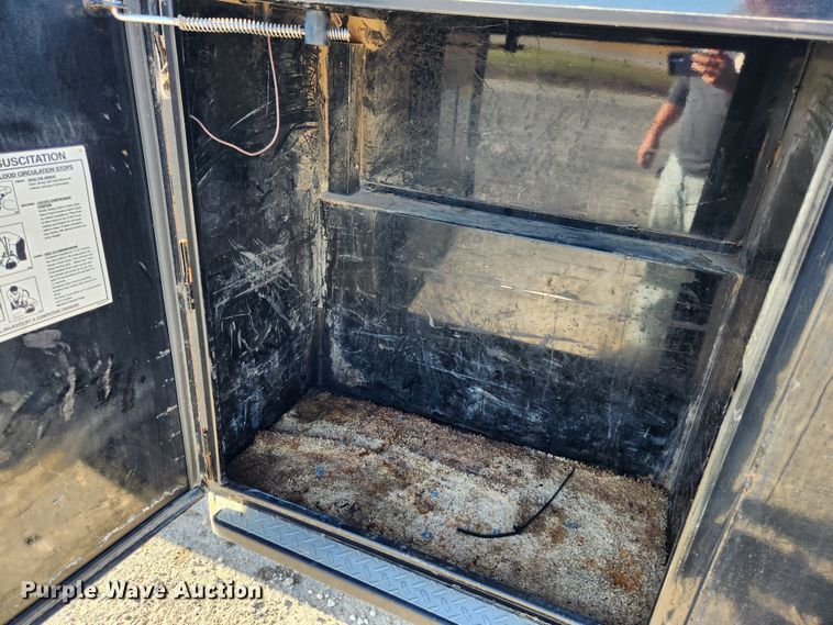 image for item JB9712 2008 Ford F350 Super Duty XLT  SuperCab utility bed pickup truck