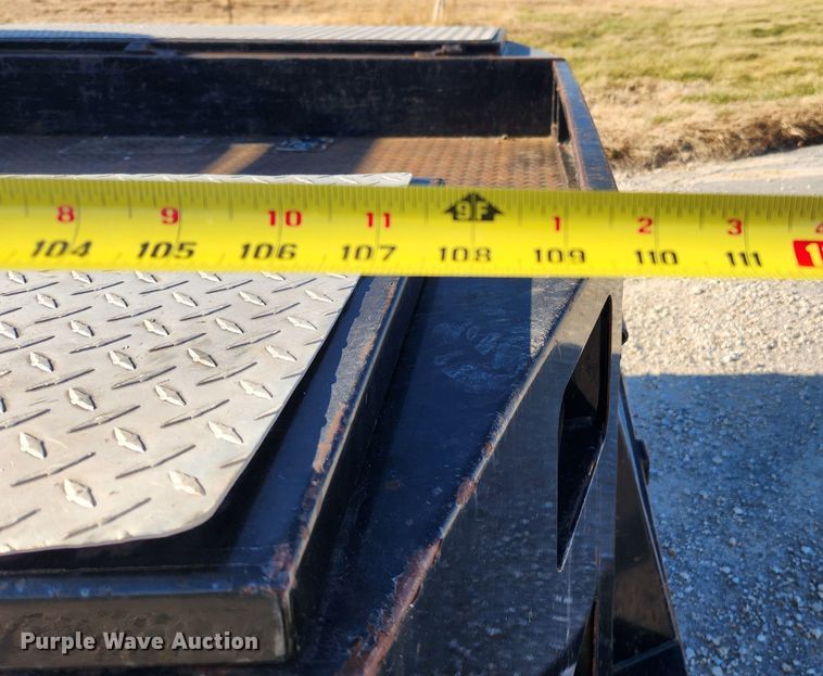 image for item JB9712 2008 Ford F350 Super Duty XLT  SuperCab utility bed pickup truck