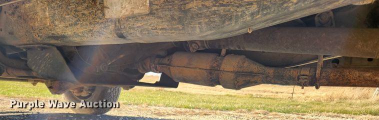 image for item JB9712 2008 Ford F350 Super Duty XLT  SuperCab utility bed pickup truck