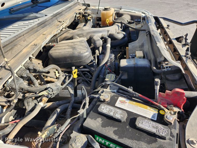 image for item JB9712 2008 Ford F350 Super Duty XLT  SuperCab utility bed pickup truck