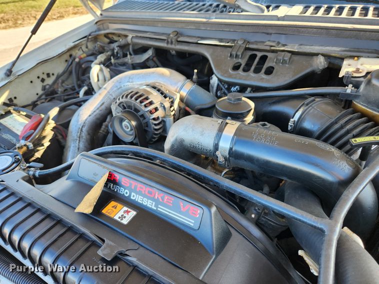 image for item JB9713 2005 Ford F350 Super Duty XL  flatbed pickup truck