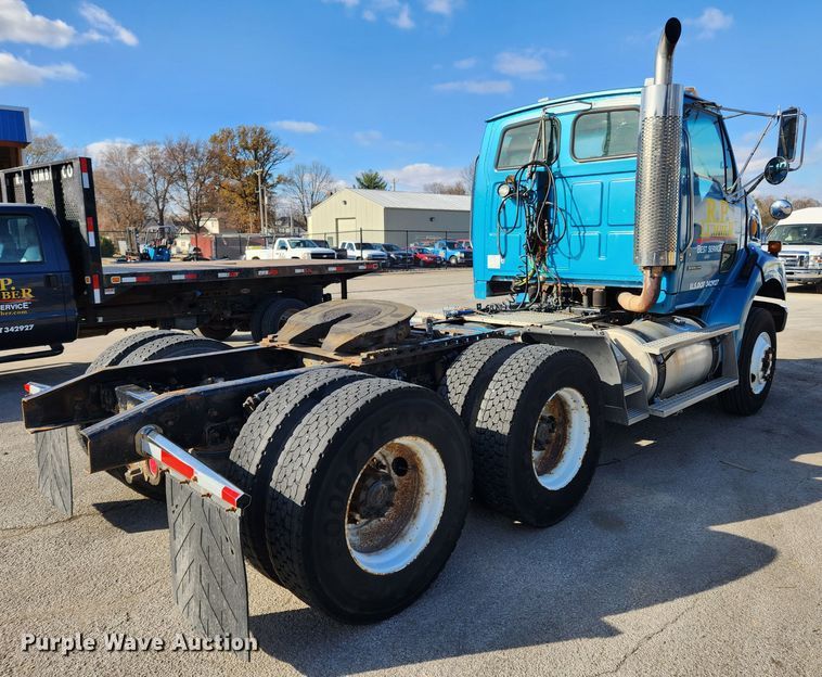 image for item JB9724 2005 Sterling LT9500  semi truck
