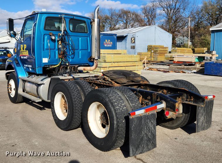 image for item JB9724 2005 Sterling LT9500  semi truck