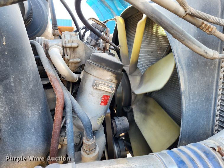 image for item JB9724 2005 Sterling LT9500  semi truck