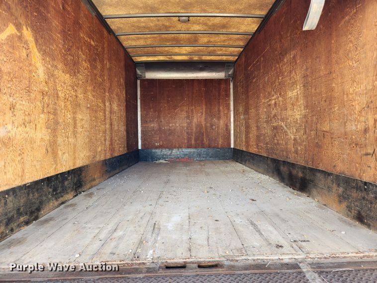 image for item JB9725 1999 Ford F550 Super Duty  box truck