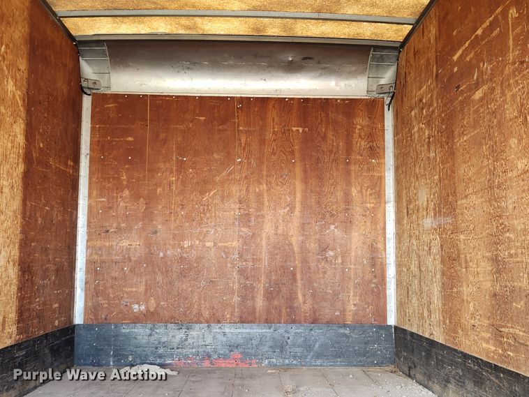 image for item JB9725 1999 Ford F550 Super Duty  box truck