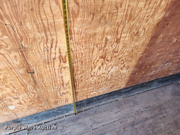 image for item JB9725 1999 Ford F550 Super Duty  box truck