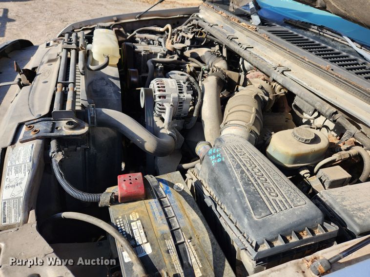 image for item JB9725 1999 Ford F550 Super Duty  box truck