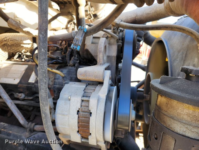 image for item JB9726 2004 Ford F650 Super Duty XL  flatbed truck