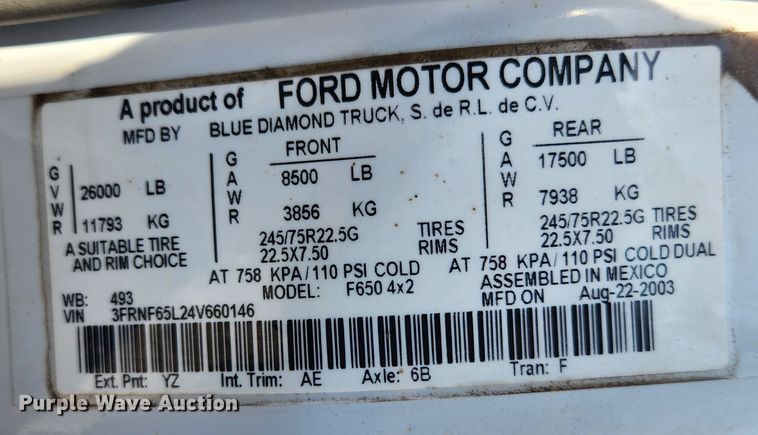 image for item JB9726 2004 Ford F650 Super Duty XL  flatbed truck