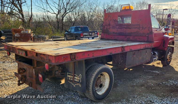 image for item JB9730 1990 GMC TopKick C6000  flatbed truck