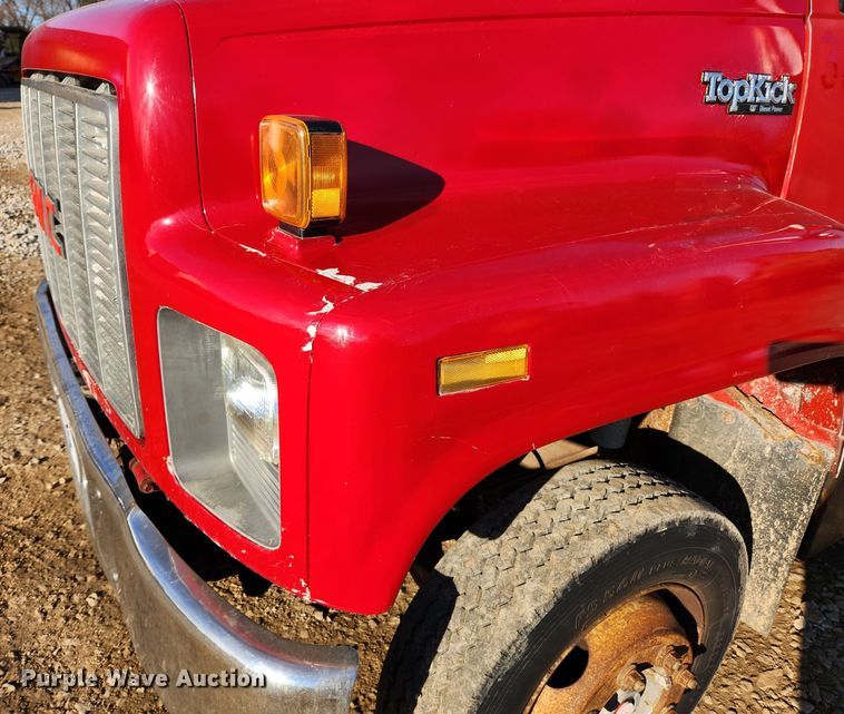image for item JB9730 1990 GMC TopKick C6000  flatbed truck