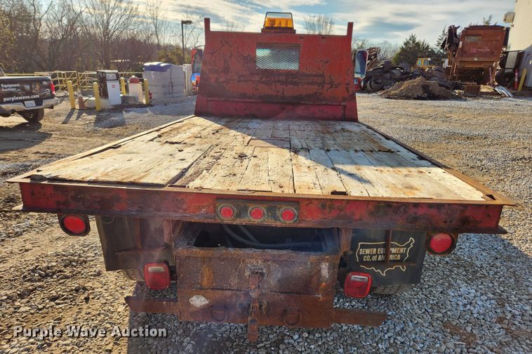 image for item JB9730 1990 GMC TopKick C6000  flatbed truck