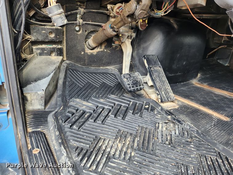 image for item JB9753 2007 Western Star 4900FA  dump truck