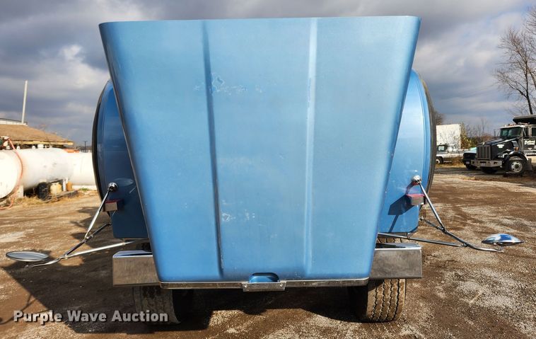 image for item JB9753 2007 Western Star 4900FA  dump truck