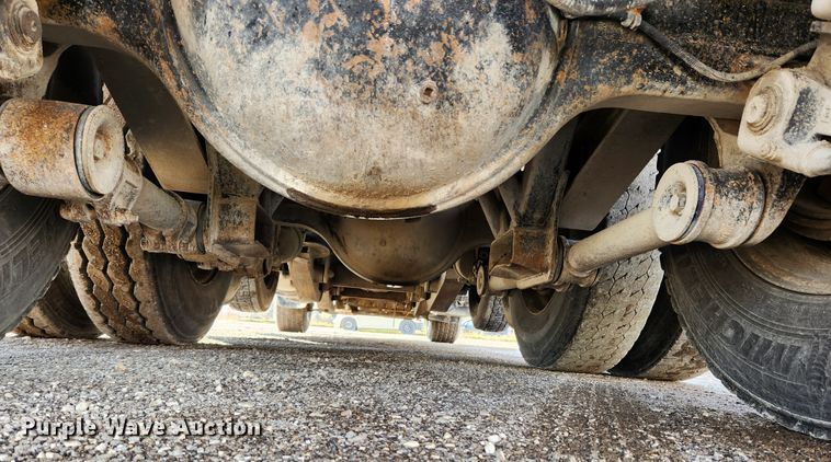 image for item JB9753 2007 Western Star 4900FA  dump truck