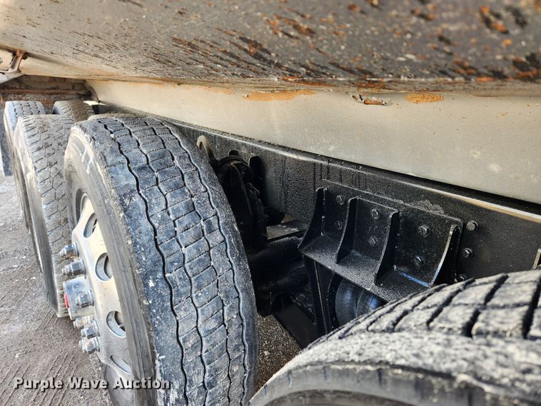 image for item JB9753 2007 Western Star 4900FA  dump truck