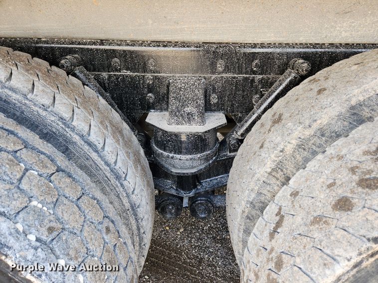 image for item JB9753 2007 Western Star 4900FA  dump truck