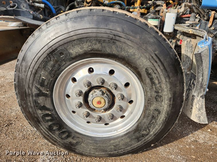 image for item JB9753 2007 Western Star 4900FA  dump truck