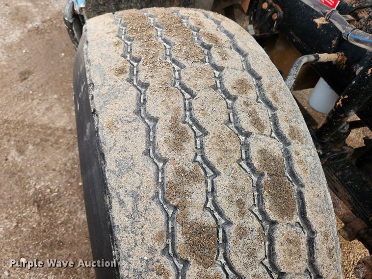 image for item JB9753 2007 Western Star 4900FA  dump truck