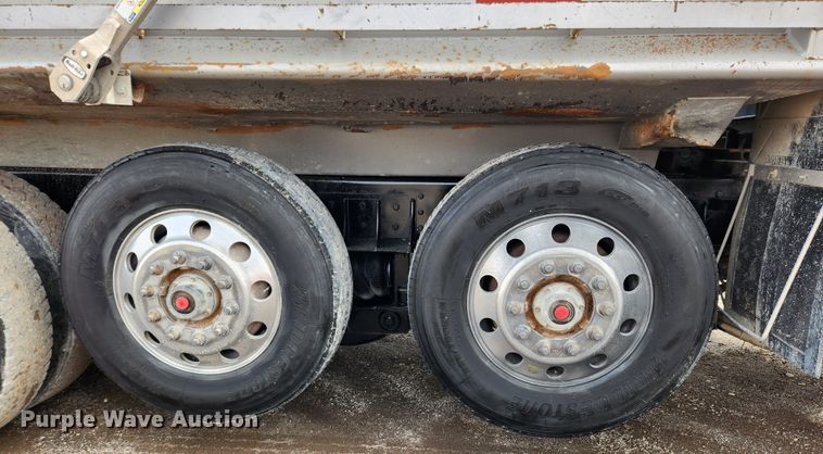 image for item JB9753 2007 Western Star 4900FA  dump truck