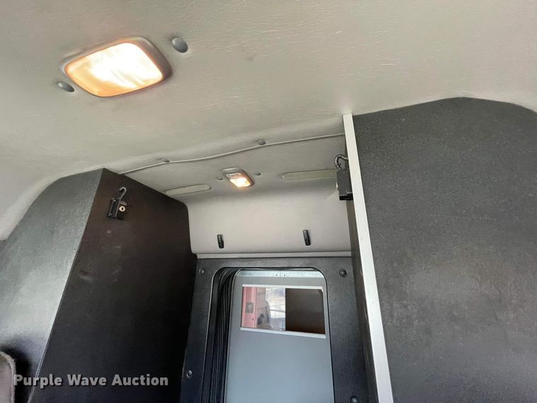 image for item JC9934 2007 Freightliner Business Class M2  ambulance