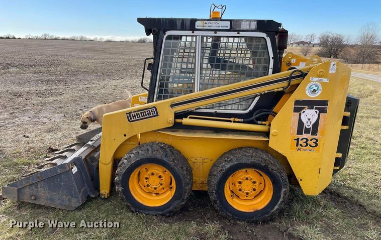 image for item JC9951 1994 Thomas T133S  skid steer loader
