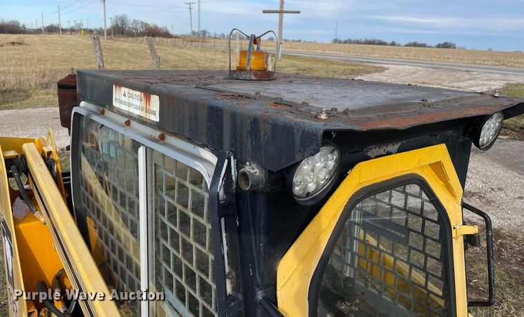 image for item JC9951 1994 Thomas T133S  skid steer loader