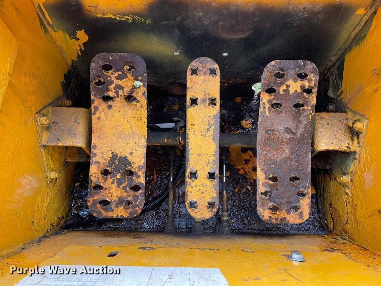 image for item JC9951 1994 Thomas T133S  skid steer loader