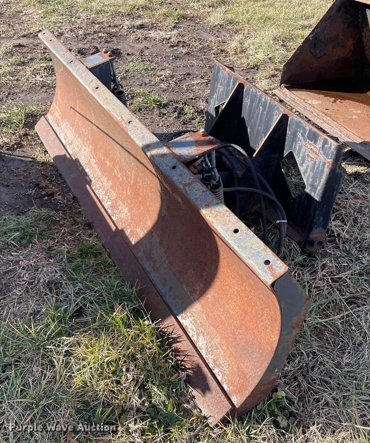 image for item JC9951 1994 Thomas T133S  skid steer loader