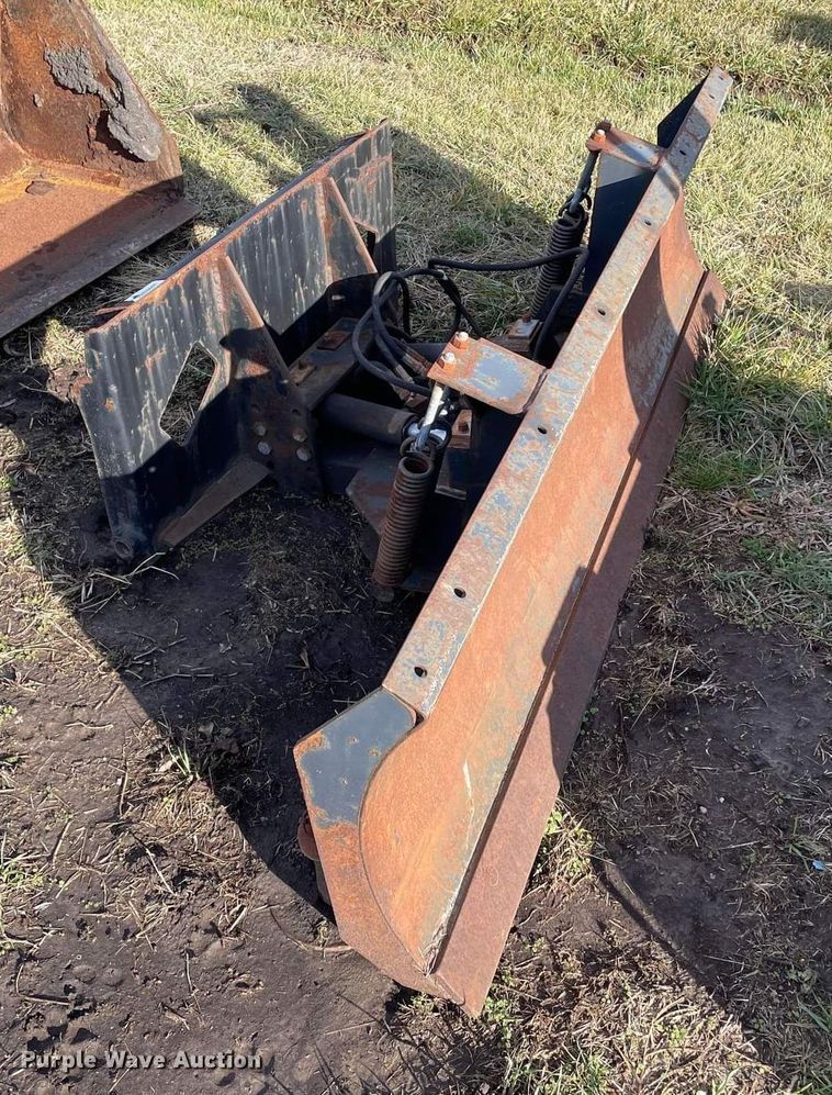 image for item JC9951 1994 Thomas T133S  skid steer loader