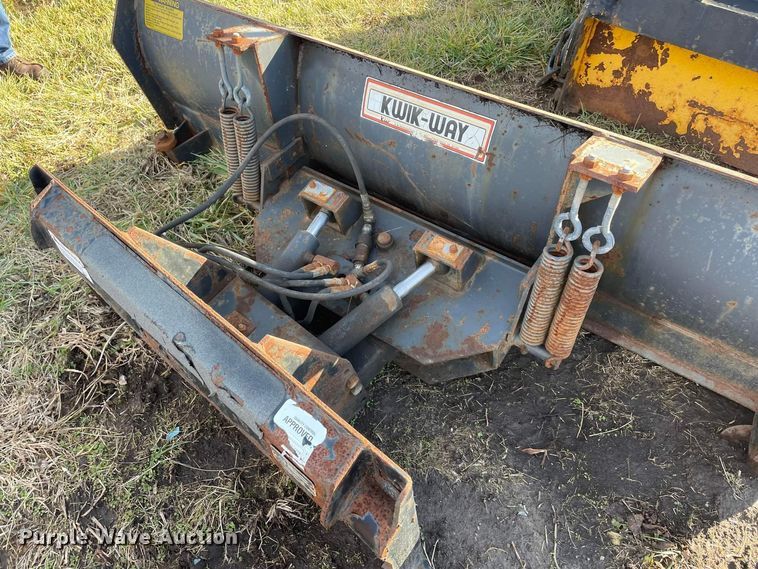 image for item JC9951 1994 Thomas T133S  skid steer loader