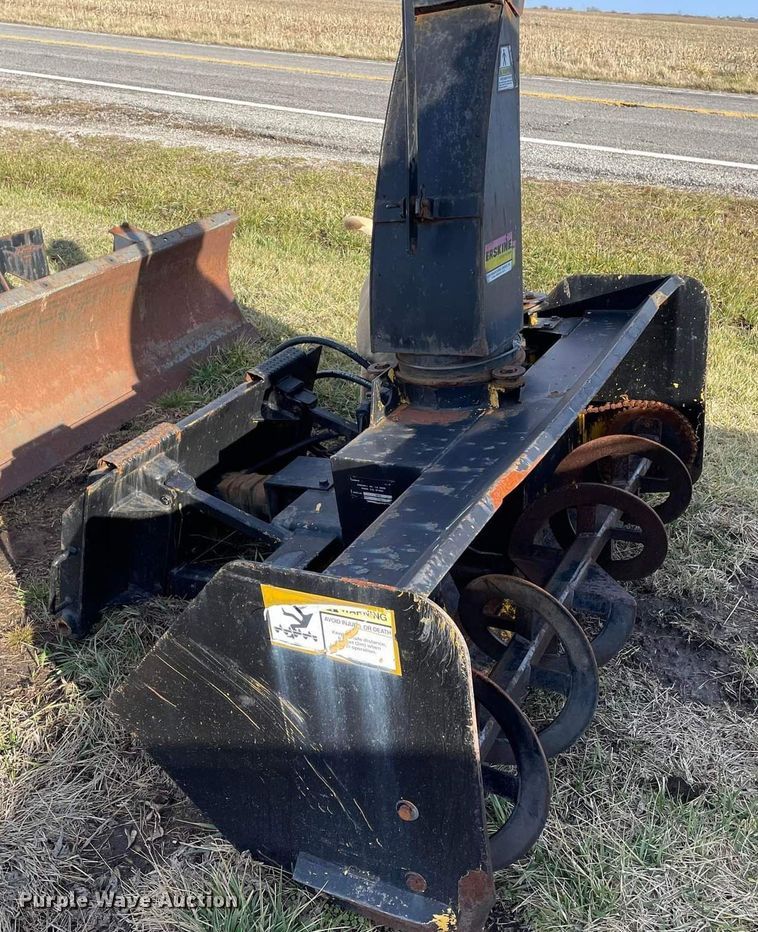 image for item JC9951 1994 Thomas T133S  skid steer loader