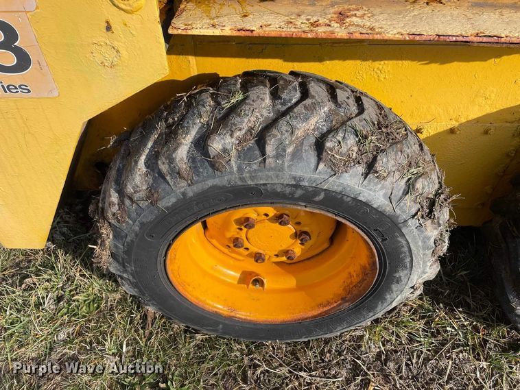 image for item JC9951 1994 Thomas T133S  skid steer loader