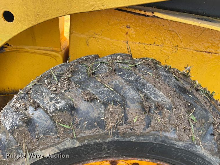 image for item JC9951 1994 Thomas T133S  skid steer loader